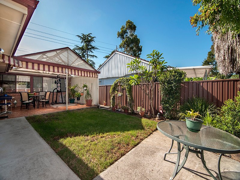 Photo - 113 Nuwarra Road, Moorebank NSW 2170 - Image 11