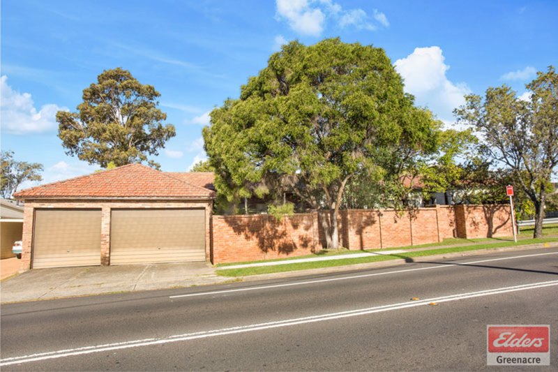 Photo - 113 Old Kent Road, Greenacre NSW 2190 - Image 5