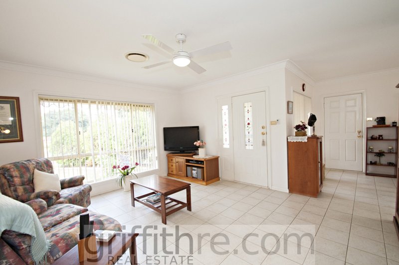 Photo - 1/13 Powys Place, Griffith NSW 2680 - Image 2