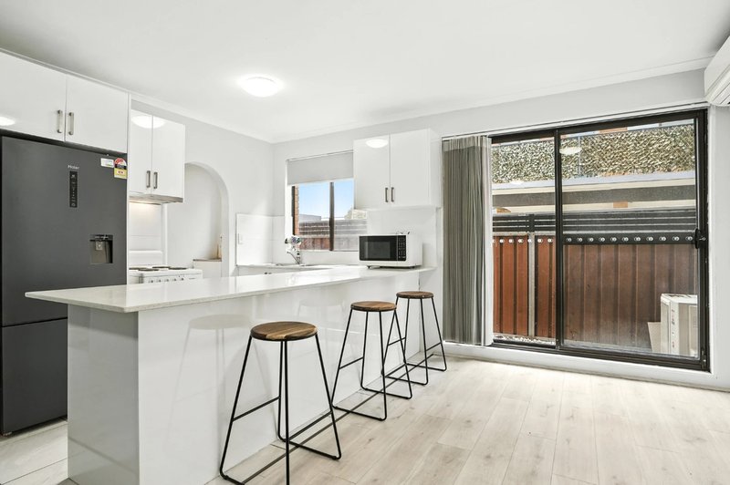 Photo - 1/13 Preston Street, Jamisontown NSW 2750 - Image 1