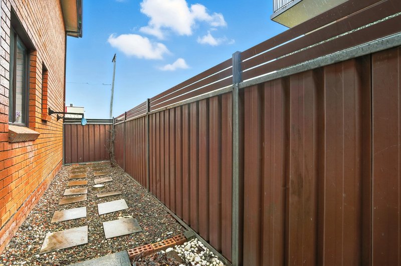 Photo - 1/13 Preston Street, Jamisontown NSW 2750 - Image 6