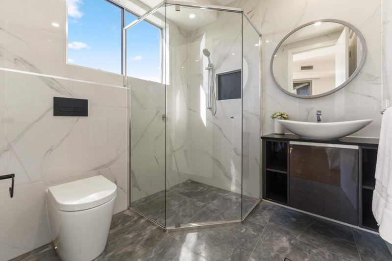 Photo - 113 River Links Boulevard, Helensvale QLD 4212 - Image 13