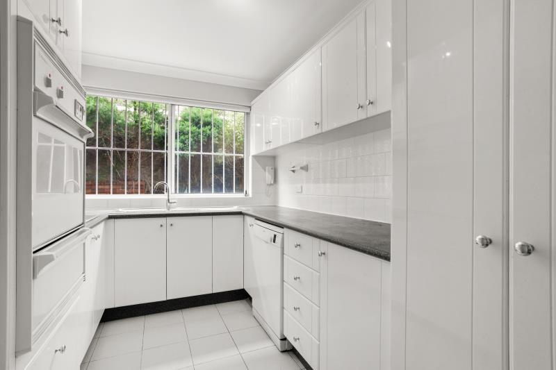 Photo - 1/13 Salisbury Road, Kensington NSW 2033 - Image 3