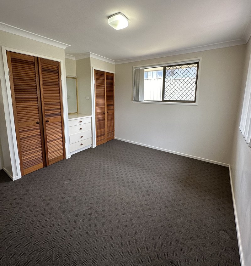 Photo - 1/13 Sapphire Court, Kearneys Spring QLD 4350 - Image 4