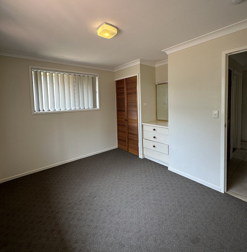 Photo - 1/13 Sapphire Court, Kearneys Spring QLD 4350 - Image 6