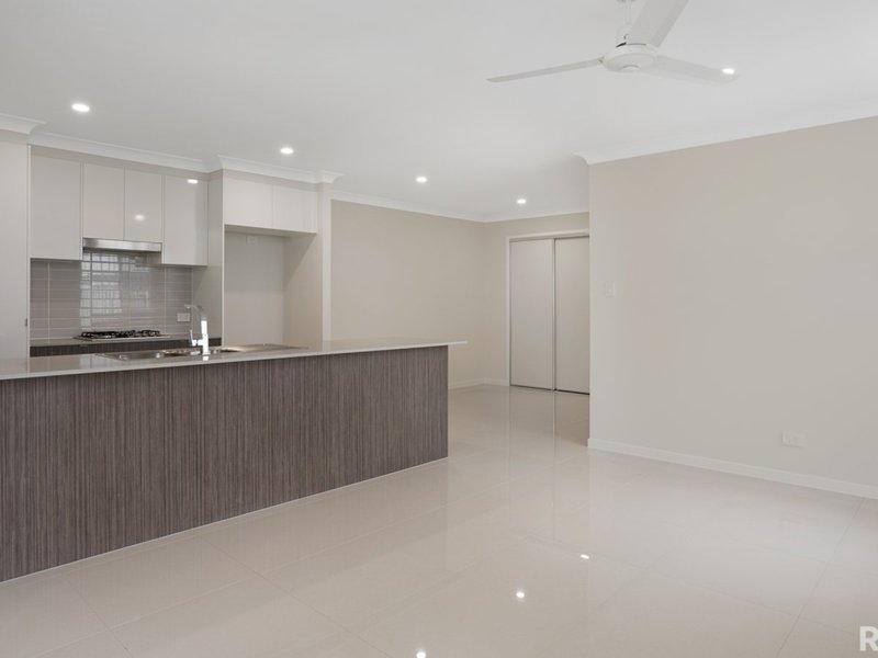 Photo - 1/13 Schofield Street, Pimpama QLD 4209 - Image 3