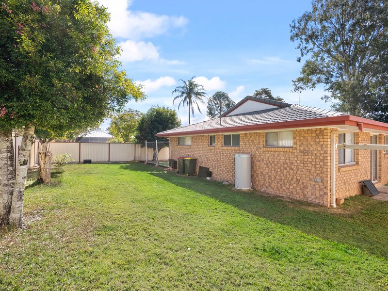Photo - 1/13 Sunnymeade Drive, Caboolture QLD 4510 - Image 4