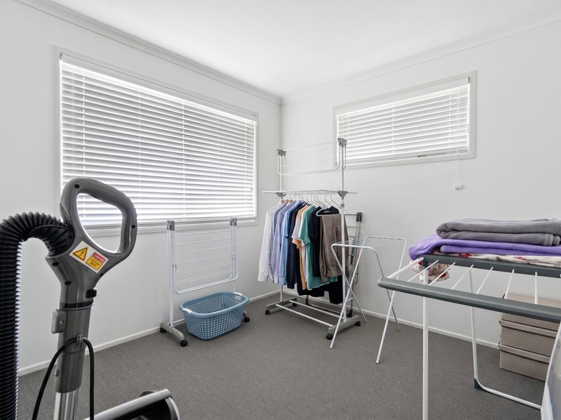 Photo - 1/13 Sunnymeade Drive, Caboolture QLD 4510 - Image 8