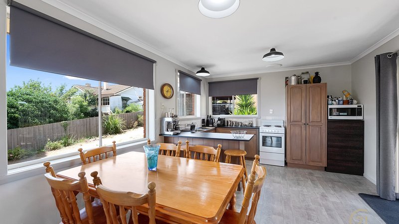 Photo - 113 Tarleton Street, East Devonport TAS 7310 - Image 3