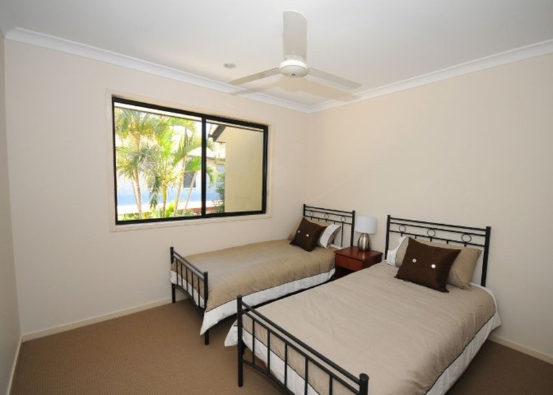 Photo - 1/13 Tavistock Street, Torquay QLD 4655 - Image 5