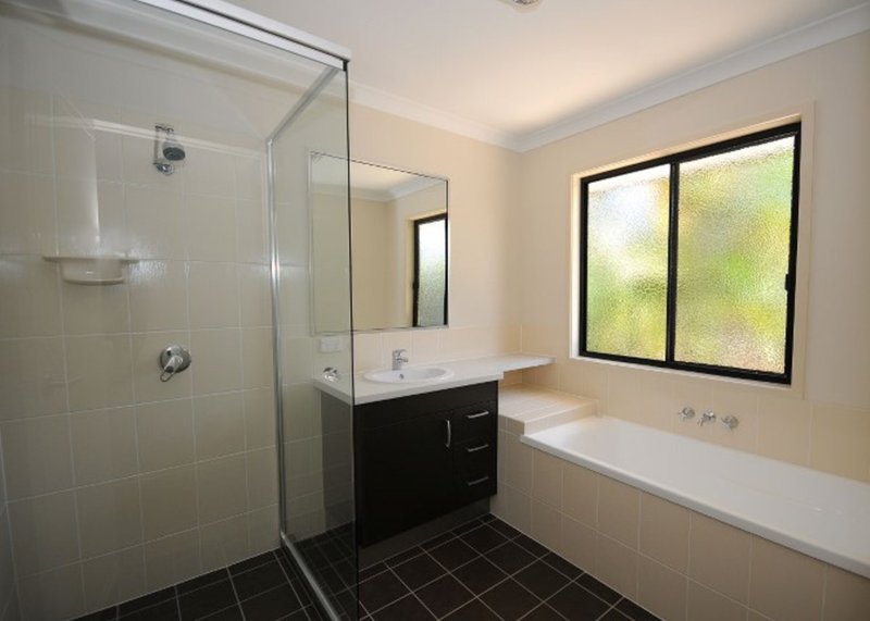 Photo - 1/13 Tavistock Street, Torquay QLD 4655 - Image 12