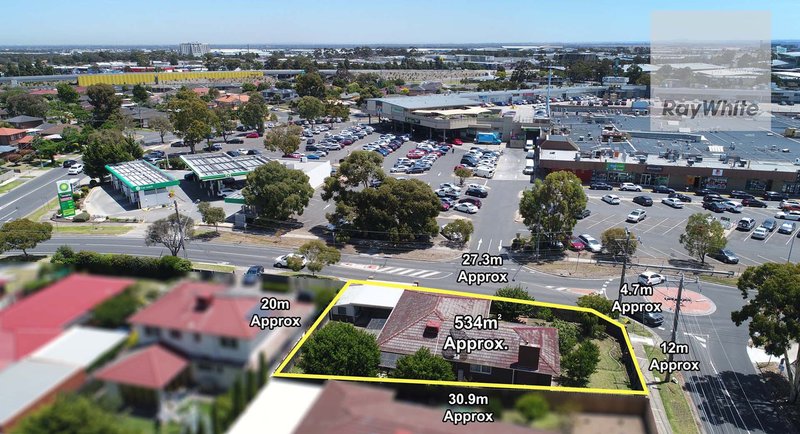 Photo - 113 Taylor Drive, Gladstone Park VIC 3043 - Image 3