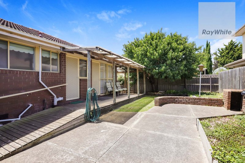 Photo - 113 Taylor Drive, Gladstone Park VIC 3043 - Image 16