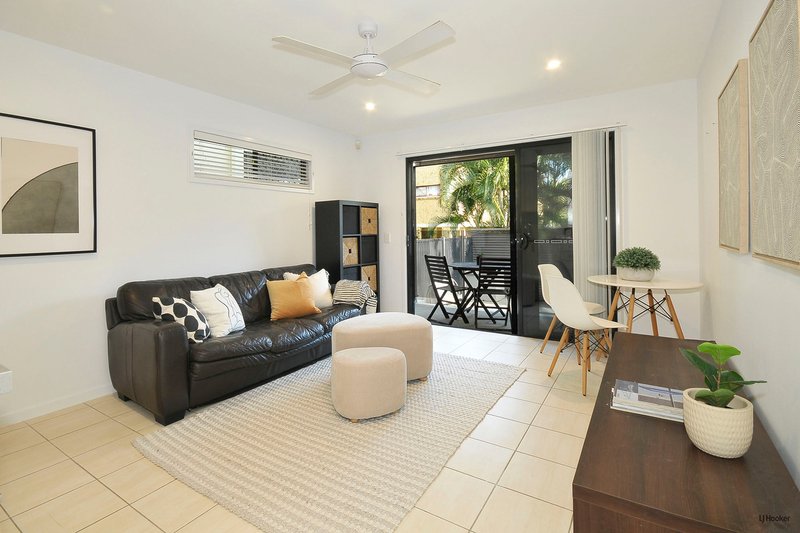 Photo - 1/13 Thirteenth Avenue, Palm Beach QLD 4221 - Image 19