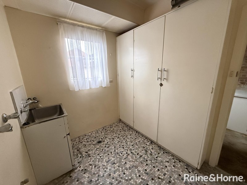 Photo - 1/13 Torpy Street, Orange NSW 2800 - Image 15