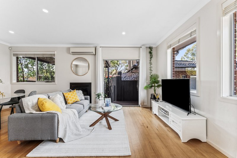 Photo - 1/13 Valda Avenue, Mont Albert North VIC 3129 - Image 6