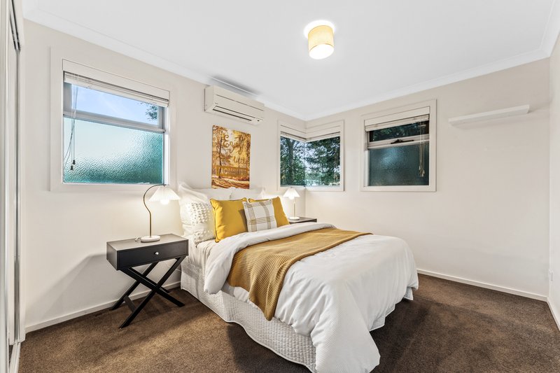 Photo - 1/13 Valda Avenue, Mont Albert North VIC 3129 - Image 9