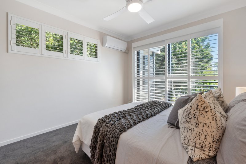 Photo - 1/13 Walkers Road, Everton Hills QLD 4053 - Image 5