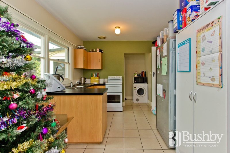 Photo - 1/13 Weedon Avenue, South Launceston TAS 7249 - Image 7