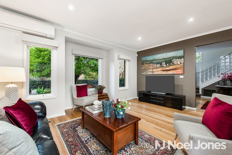 Photo - 1/13 Weir Street, Balwyn VIC 3103 - Image 3