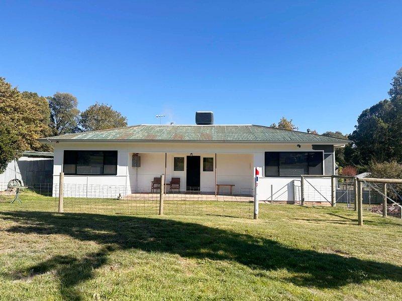 Photo - 113 Winton Street, Tumbarumba NSW 2653 - Image 1