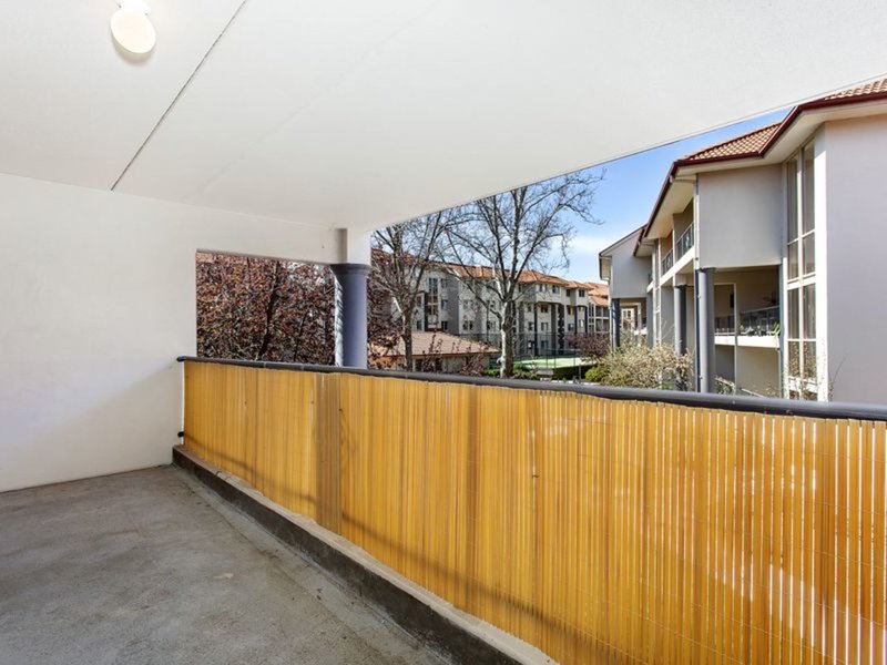 Photo - 11/30 Cunningham Street, Kingston ACT 2604 - Image 7