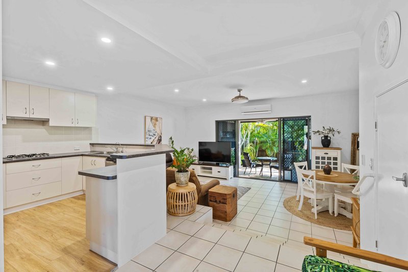 Photo - 11/30 East Street, Scarness QLD 4655 - Image 4