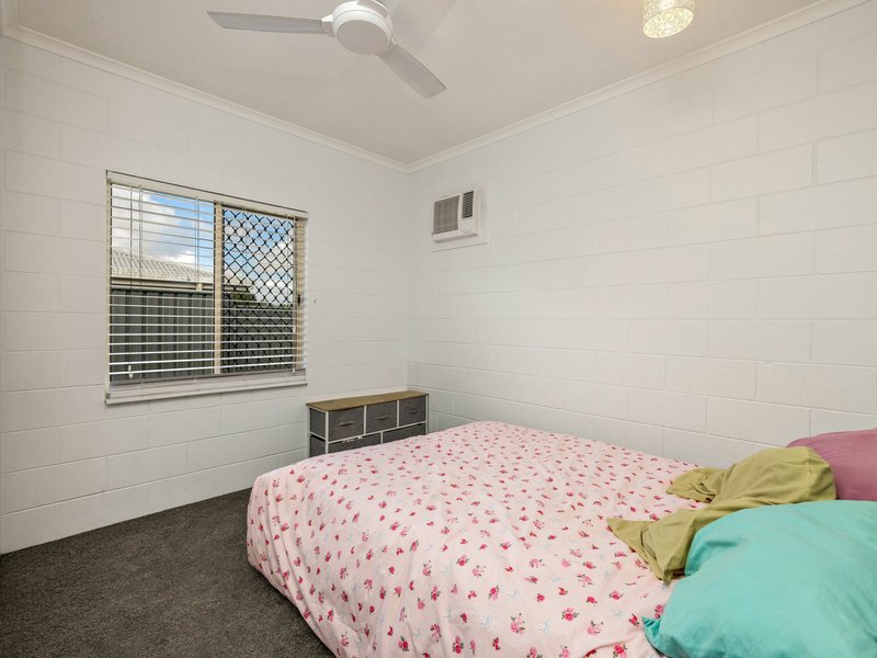 Photo - 1/130 Robert Road, Bentley Park QLD 4869 - Image 6
