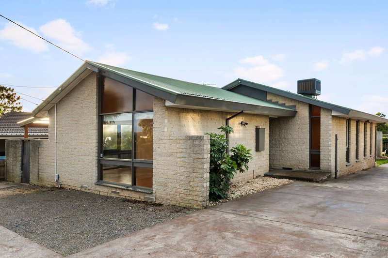 Photo - 1/1307 Ferntree Gully Road, Scoresby VIC 3179 - Image 1