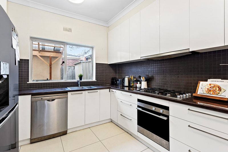 Photo - 1/1309 Dandenong Road, Malvern East VIC 3145 - Image 4