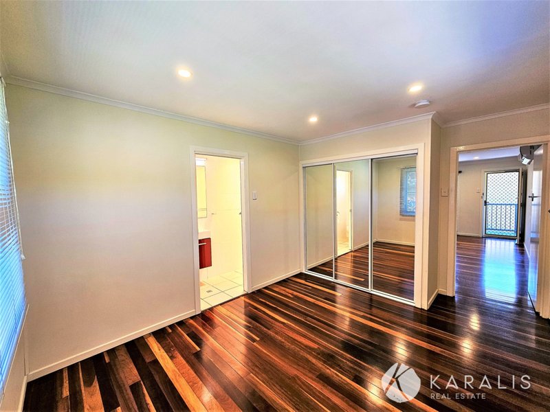 Photo - 1/130A Waterton Street, Annerley QLD 4103 - Image 5