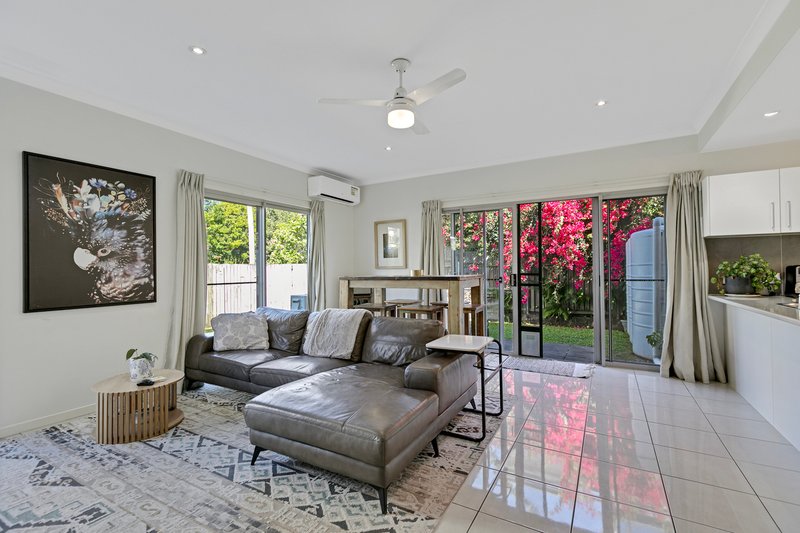 Photo - 1/131-133 Duporth Avenue, Maroochydore QLD 4558 - Image 4