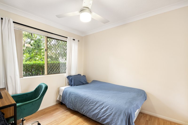 Photo - 1/131 Baines Street, Kangaroo Point QLD 4169 - Image 7