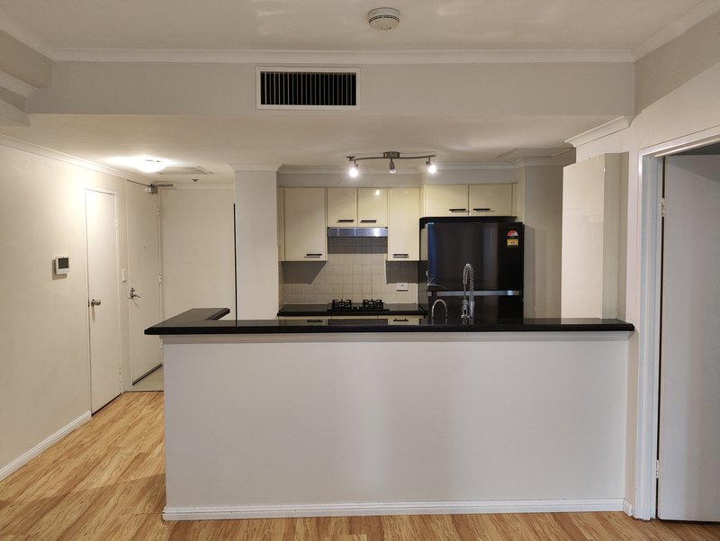 Photo - 113/1 Katherine Street, Chatswood NSW 2067 - Image 3