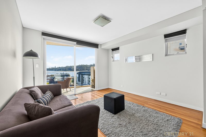 Photo - 11/31 Mill Point Road, South Perth WA 6151 - Image 3