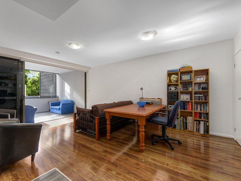 Photo - 11/31 Ramsgate Street, Kelvin Grove QLD 4059 - Image 3