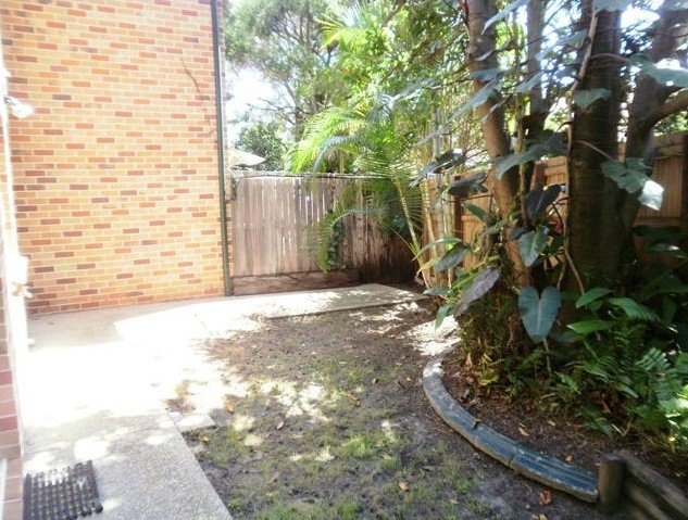 Photo - 11/32-34 Billington Street, Labrador QLD 4215 - Image 10