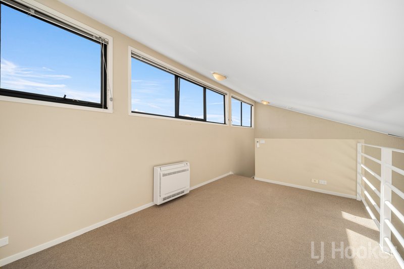 Photo - 11/32 Doeberl Place, Karabar NSW 2620 - Image 17