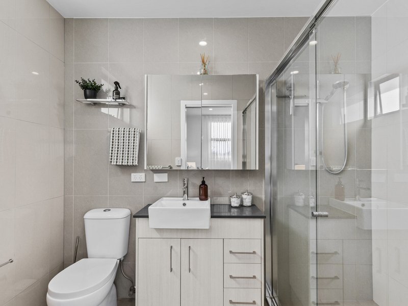 Photo - 11/32 John Street, Redcliffe QLD 4020 - Image 17