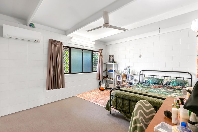 Photo - 11/323 Mcleod Street, Cairns North QLD 4870 - Image 7