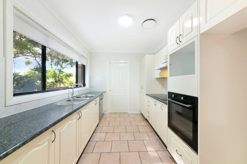 Photo - 11/33-35 Garthowen Crescent, Castle Hill NSW 2154 - Image 3