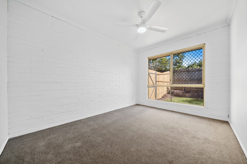 Photo - 1/133 Castile Crescent, Edens Landing QLD 4207 - Image 8