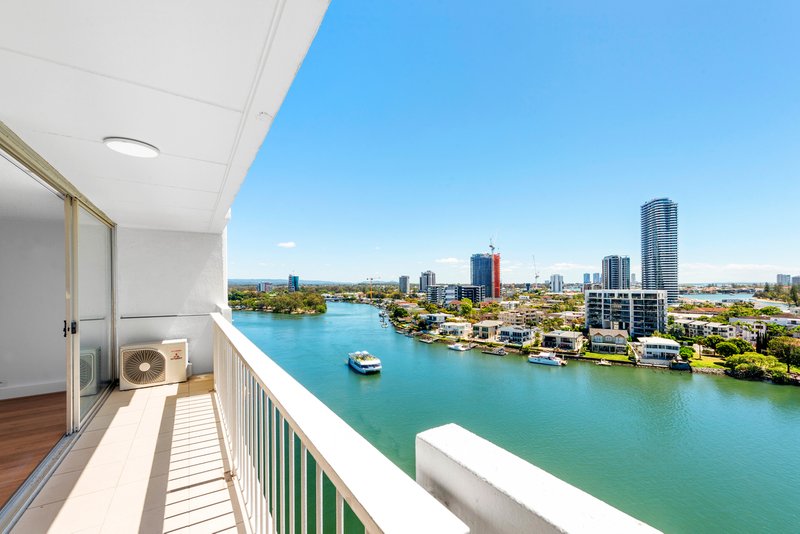 Photo - 113/30 Watson Esplanade, Surfers Paradise QLD 4217 - Image 2
