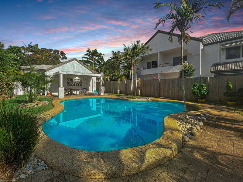 11/34-40 Lily Street, Cairns North QLD 4870