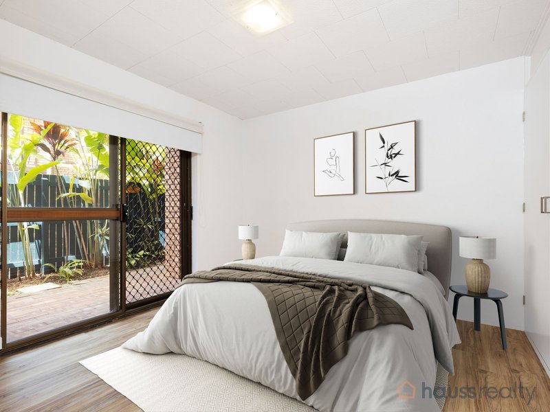 Photo - 1/134 Station Road, Indooroopilly QLD 4068 - Image 6