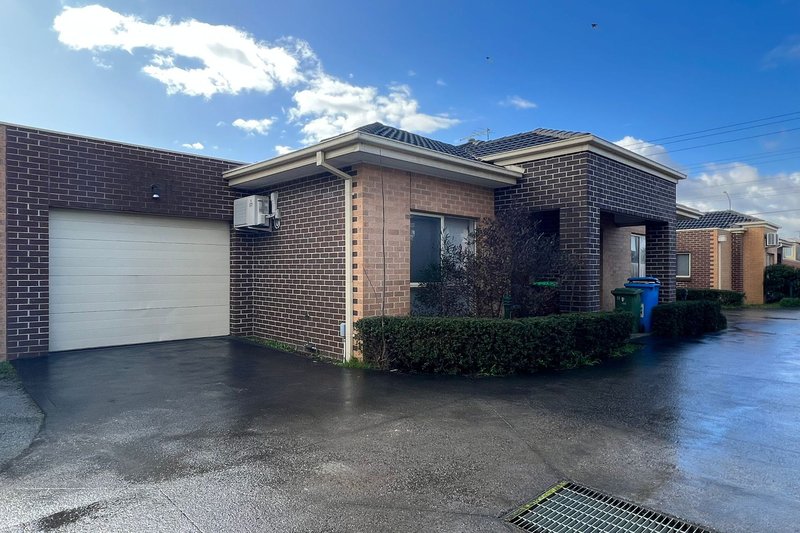 Photo - 11/35-37 Belgrave-Hallam Road, Hallam VIC 3803 - Image 1