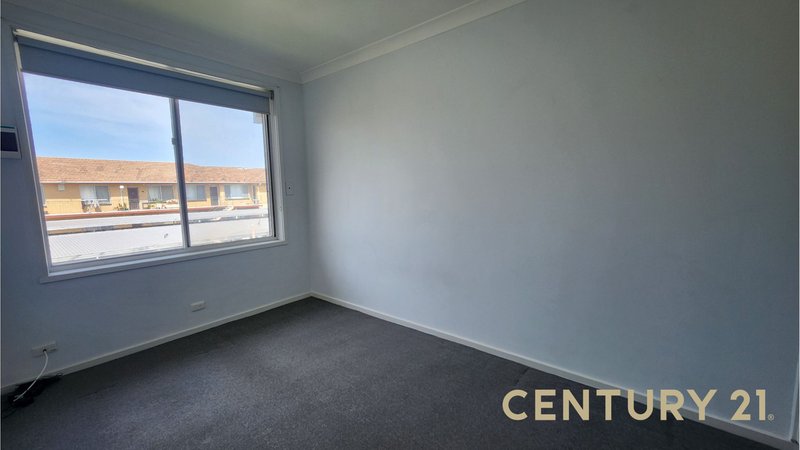 Photo - 11/35-37 Stud Road, Dandenong VIC 3175 - Image 5