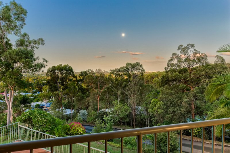 Photo - 11/35 Greenmont Close, Ashgrove QLD 4060 - Image 13