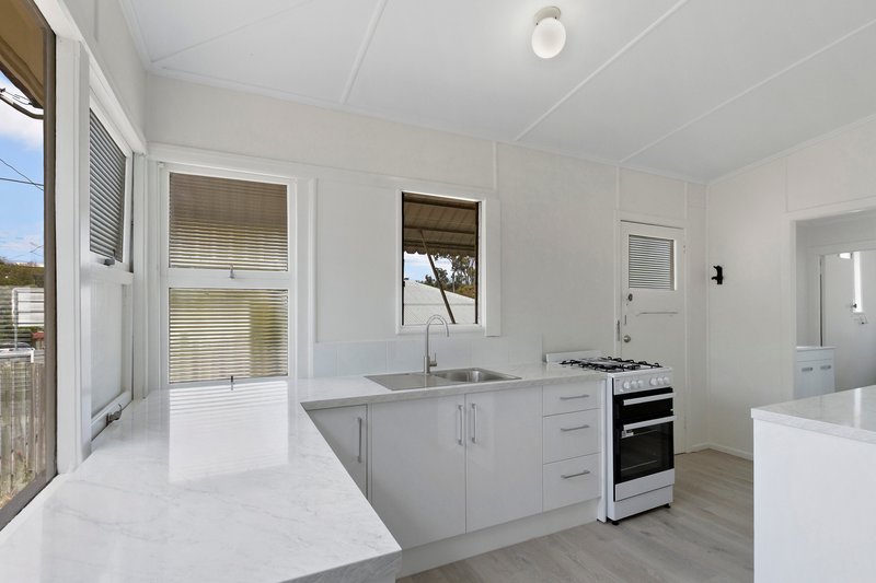 Photo - 1/135 Jubilee Terrace, Bardon QLD 4065 - Image 2