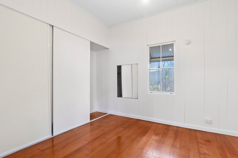Photo - 1/135 Jubilee Terrace, Bardon QLD 4065 - Image 5